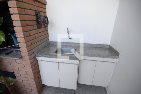 Apartamento com 5 quartos e academia no condomínio, ideal para comprar. — Área Externa