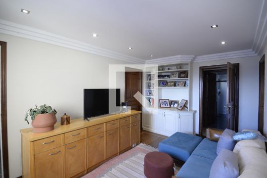 Apartamento com 5 quartos e academia no condomínio, ideal para comprar. — Quarto 