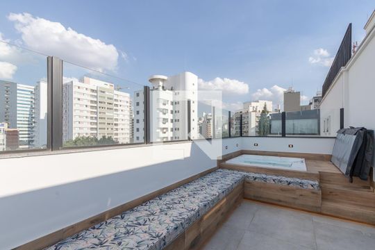 Apartamento à venda, com 172 m², 2 quartos e 3 vagas — Terraço da Cobertura