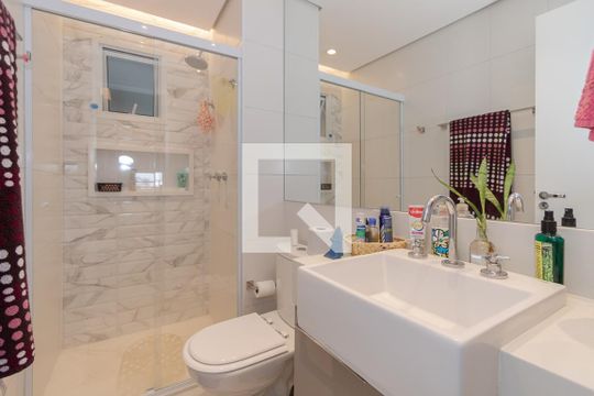 Apartamento à venda, com 172 m², 2 quartos e 3 vagas — Banheiro