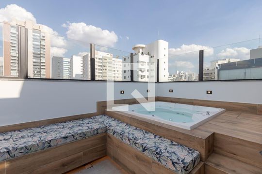 Apartamento à venda, com 172 m², 2 quartos e 3 vagas — Terraço da Cobertura