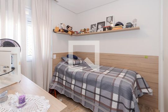 Apartamento à venda, com 172 m², 2 quartos e 3 vagas — Quarto