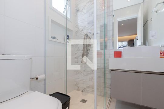 Apartamento à venda, com 172 m², 2 quartos e 3 vagas — Banheiro - Sala/ Escritório