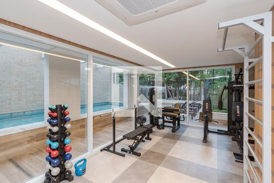 Apartamento à venda, com 172 m², 2 quartos e 3 vagas — Academia
