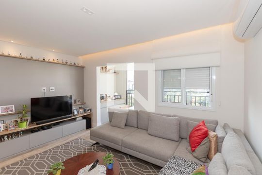 Apartamento à venda, com 172 m², 2 quartos e 3 vagas — Sala
