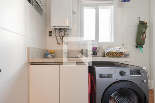 Apartamento à venda, com 172 m², 2 quartos e 3 vagas — Área de Serviço