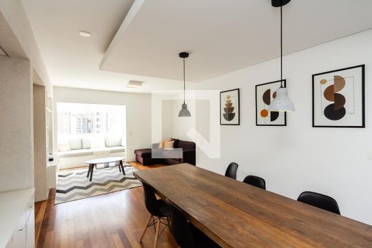 Apartamento mobiliado à venda no Itaim Bibi, com 3 quartos. Ótima oportunidade para comprar seu imóvel em São Paulo. — foto 1