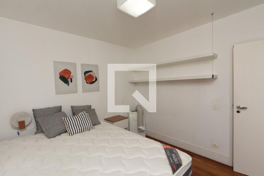 Apartamento mobiliado à venda no Itaim Bibi, com 3 quartos. Ótima oportunidade para comprar seu imóvel em São Paulo. — Quarto 1