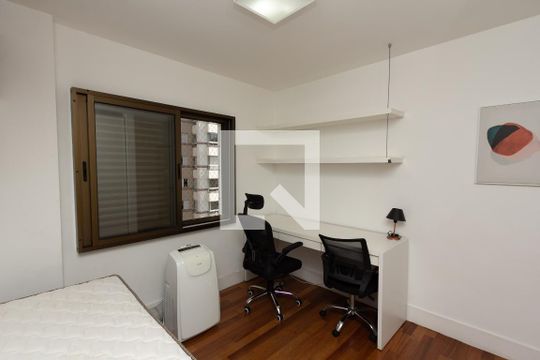 Apartamento mobiliado à venda no Itaim Bibi, com 3 quartos. Ótima oportunidade para comprar seu imóvel em São Paulo. — Quarto 2