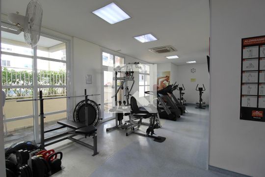 Venda de apartamento mobiliado com 3 quartos. — Área Comum - Academia