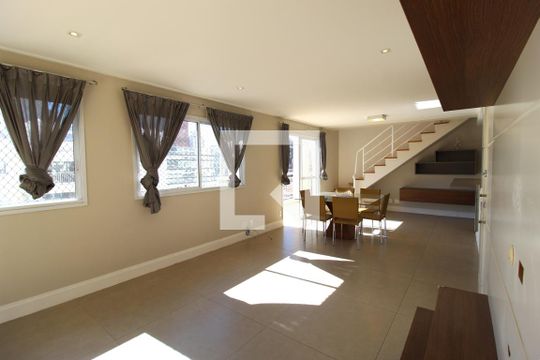 Venda de apartamento mobiliado com 3 quartos. — Sala