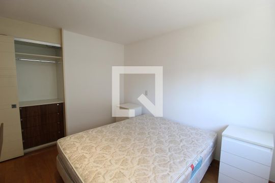 Venda de apartamento mobiliado com 3 quartos. — Quarto 3 - Suíte