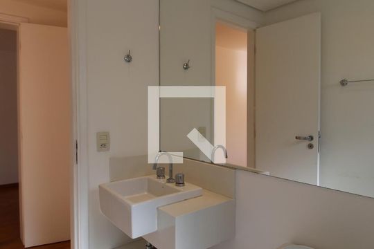 Venda de apartamento mobiliado com 3 quartos. — Banheiro da Suíte 1
