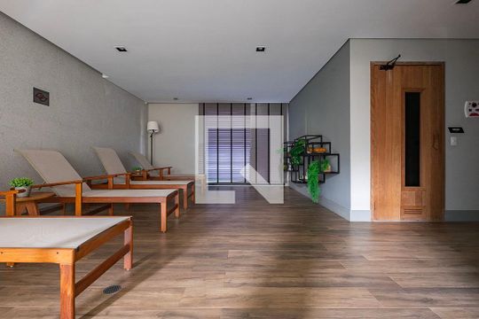 Apartamento à venda, com 87 m², 2 quartos e 2 vagas — Sauna