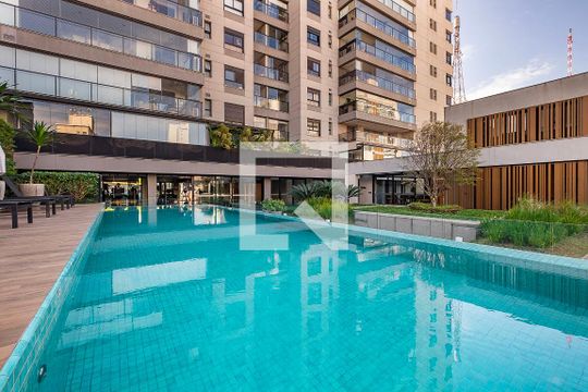 Apartamento à venda, com 87 m², 2 quartos e 2 vagas — Piscina