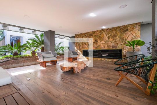Apartamento à venda, com 87 m², 2 quartos e 2 vagas — lareira
