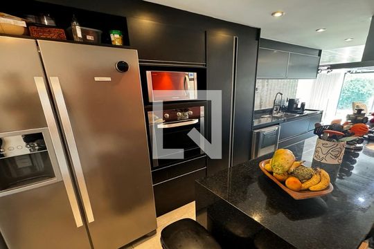 Casa mobiliada para comprar no Jardim Aeroporto, com 3 quartos (1 suíte). Aceita pets. Não perca essa oportunidade de compra! — foto 8