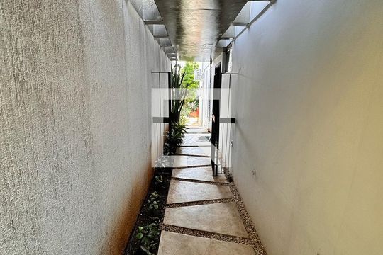 Casa mobiliada para comprar no Jardim Aeroporto, com 3 quartos (1 suíte). Aceita pets. Não perca essa oportunidade de compra! — foto 25