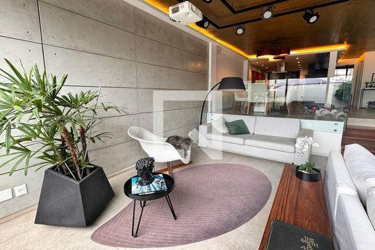 Casa mobiliada para comprar no Jardim Aeroporto, com 3 quartos (1 suíte). Aceita pets. Não perca essa oportunidade de compra! — foto 3