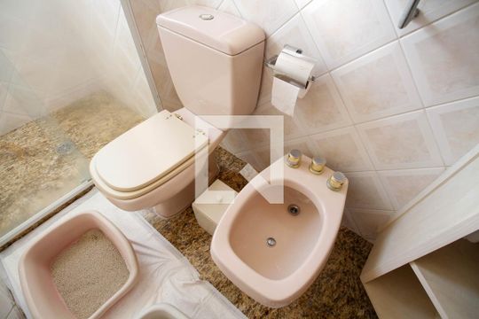 Apartamento à venda no Paraíso com 4 quartos, varanda e garden. Ótima oportunidade para compra! Venha conferir essa venda! — Banheiro da Suíte 4