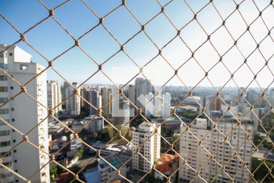 Apartamento à venda no Paraíso com 4 quartos, varanda e garden. Ótima oportunidade para compra! Venha conferir essa venda! — Vista da Varanda da Sala