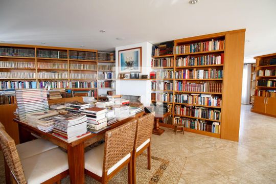 Apartamento à venda no Paraíso com 4 quartos, varanda e garden. Ótima oportunidade para compra! Venha conferir essa venda! — Cobertura - Salão de Festas