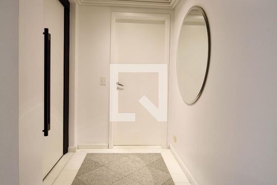 Apartamento à venda no Paraíso com 4 quartos, varanda e garden. Ótima oportunidade para compra! Venha conferir essa venda! — Elevador Social