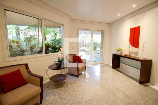 Apartamento à venda no Paraíso com 4 quartos, varanda e garden. Ótima oportunidade para compra! Venha conferir essa venda! — Hall de Entrada