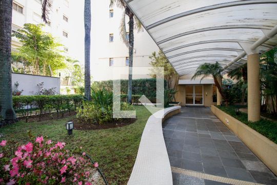 Apartamento à venda no Paraíso com 4 quartos, varanda e garden. Ótima oportunidade para compra! Venha conferir essa venda! — Área Comum - Jardim