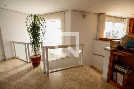 Apartamento à venda no Paraíso com 4 quartos, varanda e garden. Ótima oportunidade para compra! Venha conferir essa venda! — Cobertura - Salão de Festas