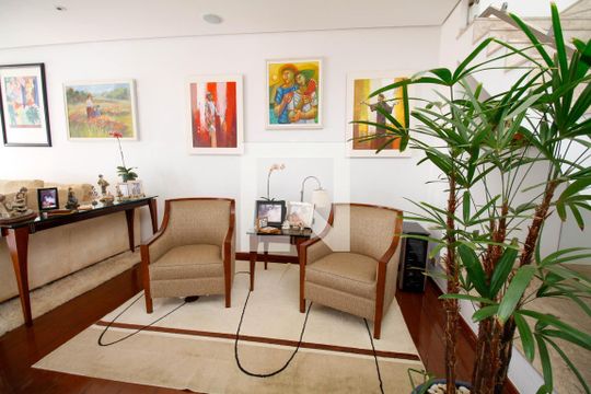 Apartamento à venda no Paraíso com 4 quartos, varanda e garden. Ótima oportunidade para compra! Venha conferir essa venda! — Sala