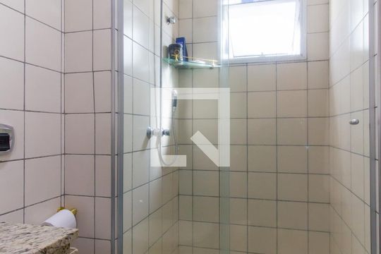 Apartamento com 3 quartos e varanda, ideal para comprar. — Banheiro da Suíte 3