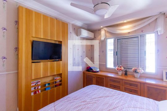 Apartamento com 3 quartos e varanda, ideal para comprar. — Quarto 1 - Suíte