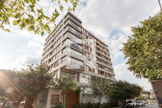 Apartamento à venda com 3 quartos e piscina no condomínio. — Fachada