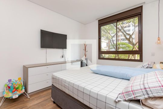 Apartamento à venda com 3 quartos e piscina no condomínio. — Suíte 1