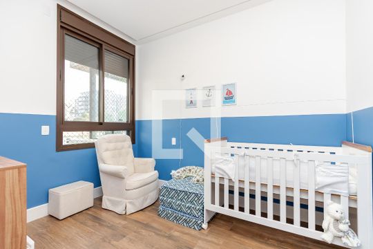 Apartamento à venda com 3 quartos e piscina no condomínio. — Suíte 3