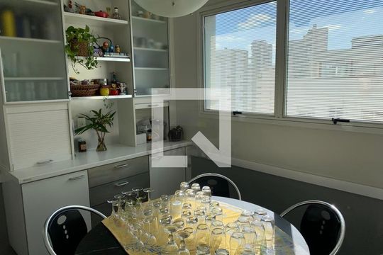 Apartamento com piscina e churrasqueira. Compra ideal com 4 quartos. — foto 16