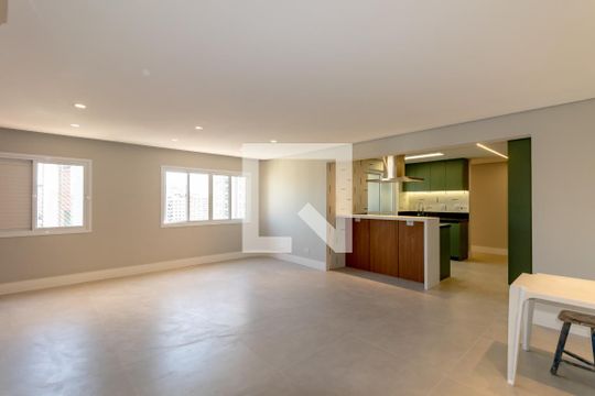Compra apartamento com 2 quartos e piscina no condomínio. — foto 1