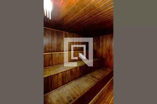 Comprar apartamento no Brooklin com 2 quartos, closet, piscina e churrasqueira no condomínio. — Sauna
