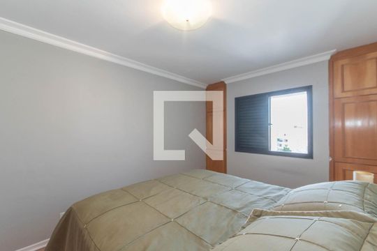 Comprar apartamento no Brooklin com 2 quartos, closet, piscina e churrasqueira no condomínio. — Quarto 1