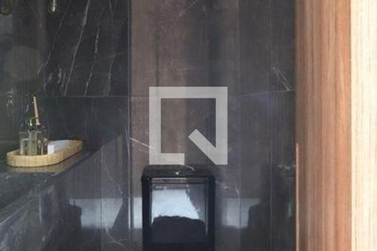 Compra apartamento mobiliado com 2 quartos, varanda e piscina no condomínio. — foto 16