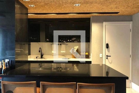 Compra apartamento mobiliado com 2 quartos, varanda e piscina no condomínio. — foto 19