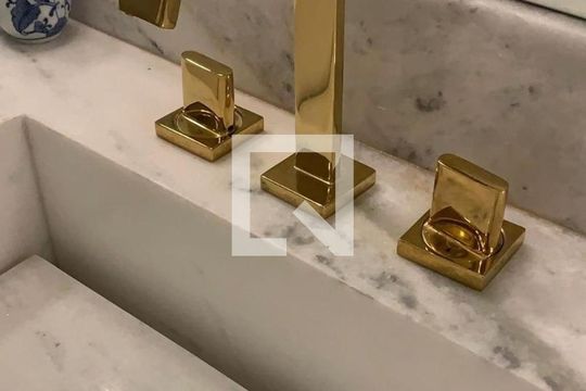 Compra apartamento mobiliado com 2 quartos, varanda e piscina no condomínio. — foto 22