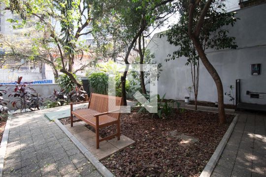 Apartamento à venda, com 89 m², 2 quartos e 2 vagas — Área comum
