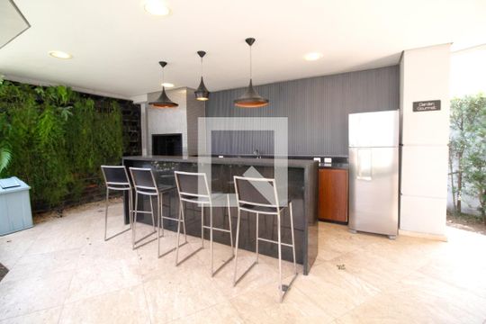 Apartamento à venda, com 89 m², 2 quartos e 2 vagas — Área comum - Churrasqueira
