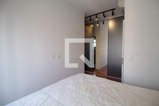 Apartamento à venda, com 89 m², 2 quartos e 2 vagas — Suíte 2