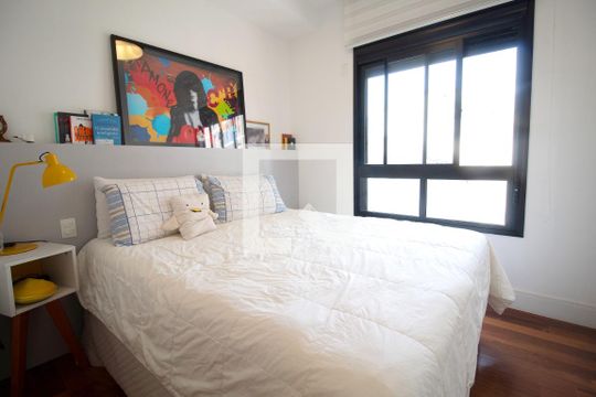 Apartamento à venda, com 89 m², 2 quartos e 2 vagas — Suíte 2