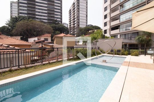 Apartamento à venda, com 89 m², 2 quartos e 2 vagas — Área comum - Piscina
