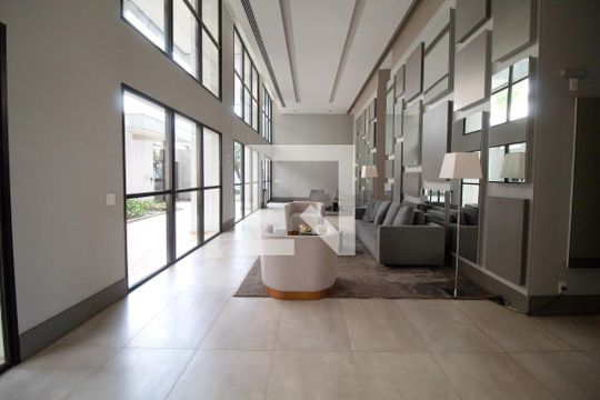 Apartamento à venda, com 89 m², 2 quartos e 2 vagas — Área comum