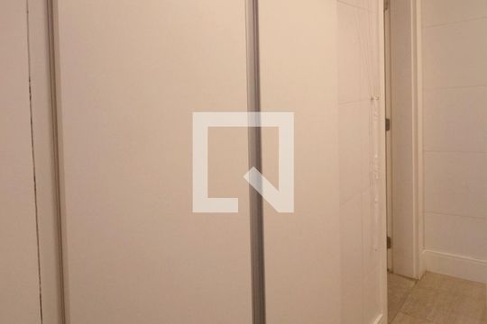 Apartamento à venda, com 89 m², 2 quartos e 2 vagas — Área de serviço
